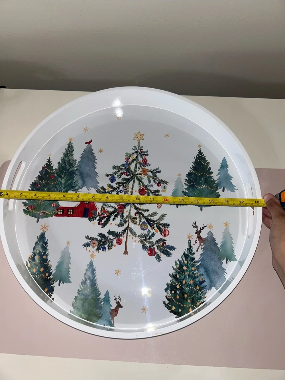 Williams Sonoma Christmas in the Country Round Lacquer Serving Tray White